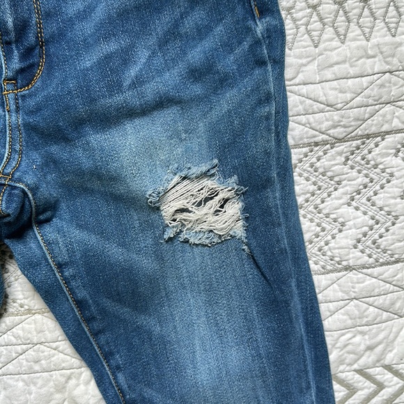 New York and Company Super Stretchy Skinny Jeans Size 6 - Picture 8 of 12